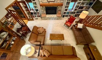 25162 Mid Rd, Batesville, IN 47006