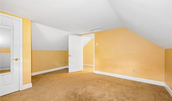 50 Piedmont St, Cranston, RI 02910