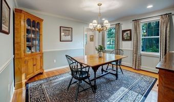 8 Maddy Ln, Acton, MA 01720