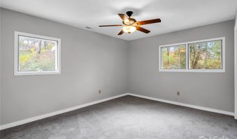 35 Fieldcrest Cir, Asheville, NC 28806