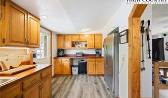 242 Ladd Parsons Rd, Crumpler, NC 28617