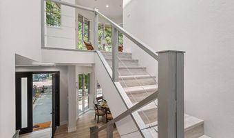 736 W Smuggler St, Aspen, CO 81611