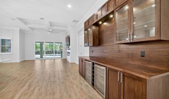 830 MANNS HARBOR Dr, Apollo Beach, FL 33572