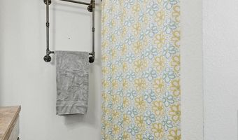 1142 Route F, Anderson, MO 64831