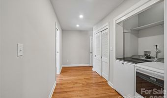 28 Ridgefield Pl, Asheville, NC 28803