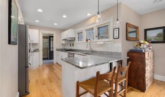 68 Sachuest Way, Middletown, RI 02842