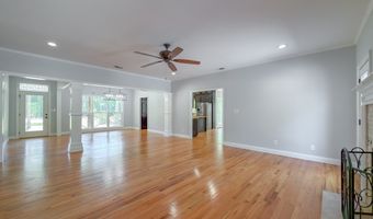 2113 Backlake Cir, Bainbridge, GA 39819
