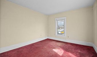 136 Lincoln St, Amherst, OH 44001