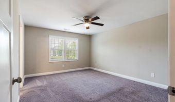 856 Ducks Lndg, Aberdeen, NC 28315