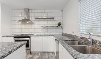 15134 S WHITE HART, Bluffdale, UT 84065