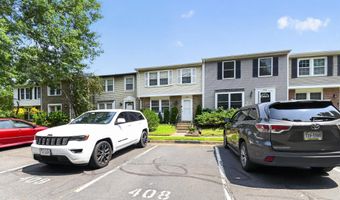 8307 PONDSIDE Ter, Alexandria, VA 22309