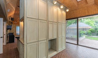 4102 PARAMOUNT Blvd, Amarillo, TX 79109