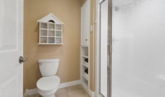 208 E APPLE CREEK Rd, Appleton, WI 54913