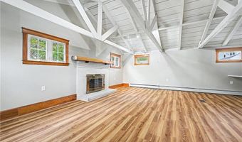 3288 Mendon Rd, Cumberland, RI 02864