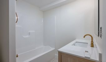 23 Depot St, Antrim, NH 03440