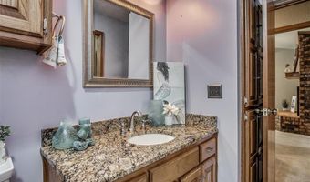 7104 NW 32nd St, Bethany, OK 73008