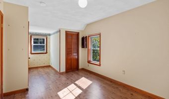 29 Fox Hill Rd, Billerica, MA 01821