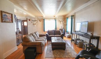 610 East Ln, Dayton, WY 82836