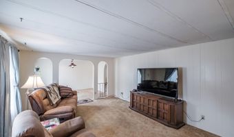 3800 Mountain View Dr SE 33, Albany, OR 97322
