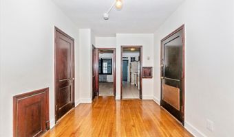 165 35TH St NE, Washington, DC 20019