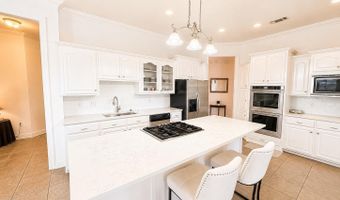 11001 Shoreline Dr, Baton Rouge, LA 70809