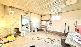 26855 SW 89th Rd, Beatrice, NE 68310