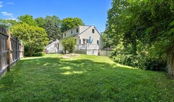 10 Standley St, Beverly, MA 01915
