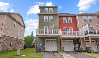 41768 MCMONAGLE Sq, Aldie, VA 20105