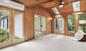 704 SYDNEY Ter, Annapolis, MD 21401