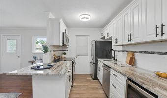 320 LAKEVIEW St 214, Orlando, FL 32804
