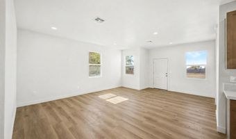 8769 W REVENTON Dr, Arizona City, AZ 85123