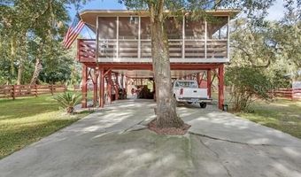 55315 5TH St, Astor, FL 32102