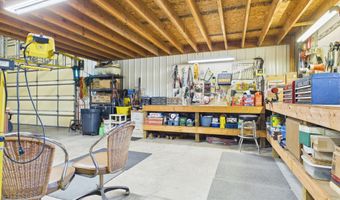 8052 E Ash Rd, Bloomfield, IN 47424