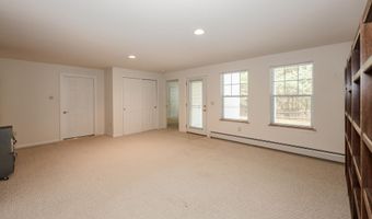 4 Bow Center Rd F2, Bow, NH 03304