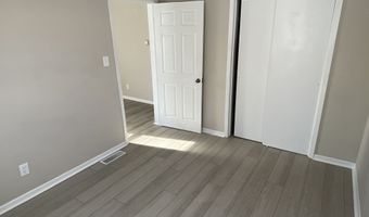 706 W 23rd St, Anderson, IN 46016