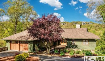 16 S Sassafras Ct, Highlands, NC 28741
