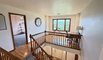1049 Vine Ave, Riverside, IA 52327