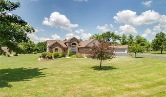 101 Serenity Dr, Alton, IL 62002