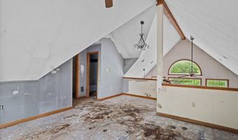 15 Shakespeare Dr, Albrightsville, PA 18210