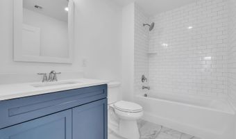 2 Southern Blvd, Bayville, NJ 08721
