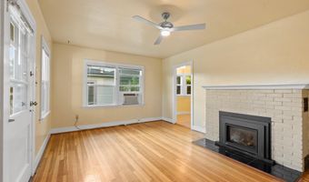 574 E Main St, Ashland, OR 97520