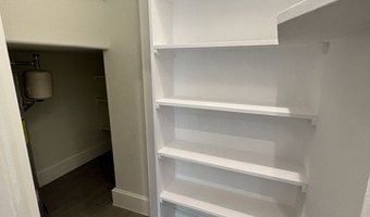 208 GRANDVIEW Pl 4, Alamo Heights, TX 78209