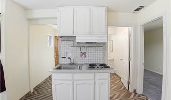 1581 Chanticleer B, Anaheim, CA 92802