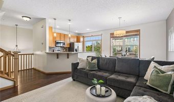 15592 Eagles Nest Way, Apple Valley, MN 55124