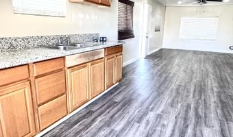 13936 Front St, Armona, CA 93202