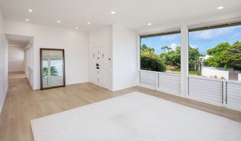 51 Hanapepe Loop, Honolulu, HI 96825