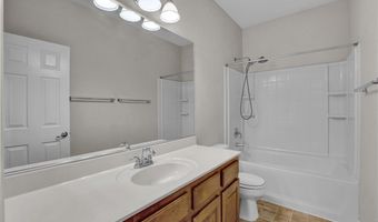 1510 Plaza Centre Dr 104, Las Vegas, NV 89135
