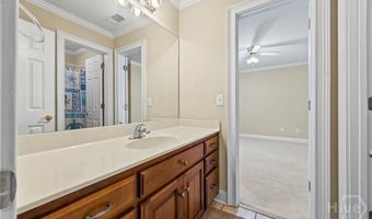 1050 Chestnut Glen Dr, Athens, GA 30606