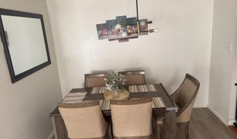 5215 NEWTON St 302, Bladensburg, MD 20710