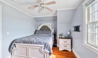 12 Blackstone St, Cumberland, RI 02864